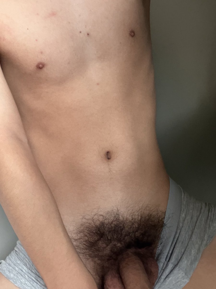Ksalgrjh's tweet photo. #gay #大屌 #鸡巴 #想恋爱 https://t.co/wy25d2SDNi