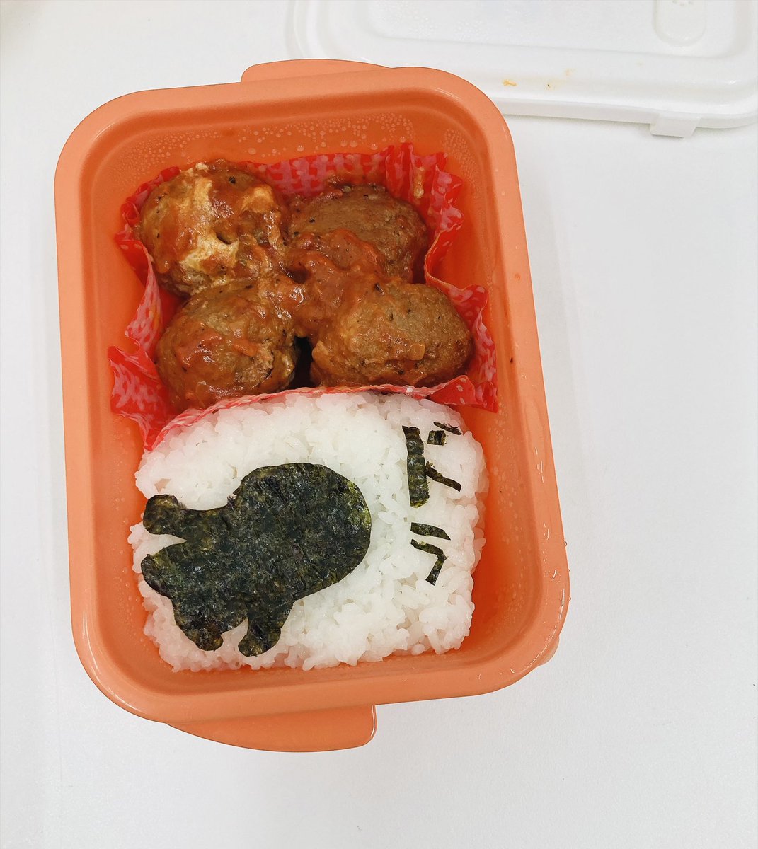 BsiM8THKaF2708's tweet photo. 今日のお弁当は、みんな大好きドラえもん。
スペース的に今回はこんな感じになったのでしょう(^^)

ドラって単語？見るだけでちょっと喜んでしまいます。みんなそうですよね？ https://t.co/heOiBpAa6n