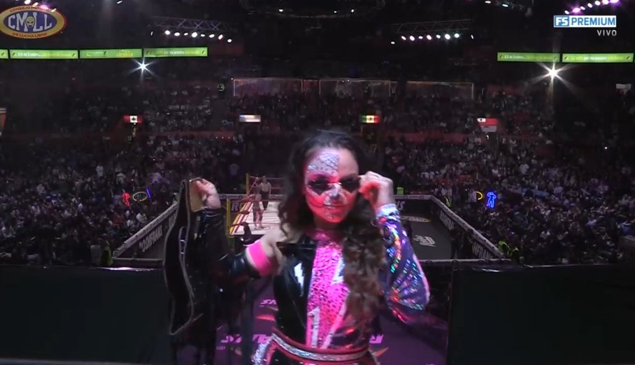 ADPSHOWOFICIAL's tweet photo. 🔥🤼♀️ ¡QUINTA LUCHA DE LA NOCHE!
💥 Thunder Rosa y Tessa Blanchard 🆚 Persephone y Dr. Britt Baker
¡Las estrellas se enfrentan en Viernes Espectacular del CMLL! ¿Qué equipo se llevará la victoria en este choque de Amazonas? 🇲🇽🔥
#CMLL #ViernesEspectacular #ADPSHOW #ThunderRosa #TessaBlanchard #Persephone #BrittBaker
