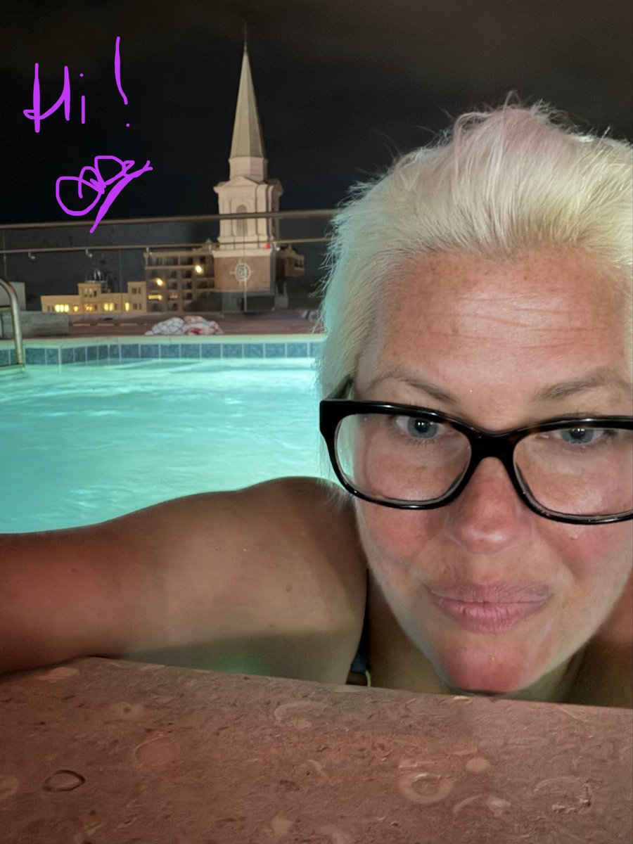 StrossDeanna's tweet photo. Meanwhile in Tallahassee… I hope no one minds, I just moved it over a smidge…🙈 #tallahassee #therapy @strong31625 @FloridianAF_ @FLOIR_comm @FoxNews https://t.co/sTNPv9FvLF