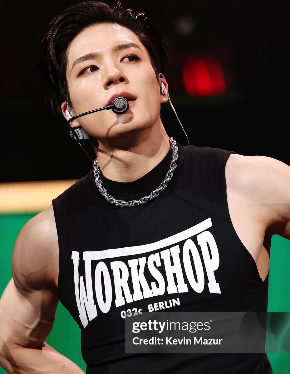adeldolls's tweet photo. GETTY IMAGES JENO NEVER DISAPPOINTS ♡ https://t.co/qfHyRHNyUv