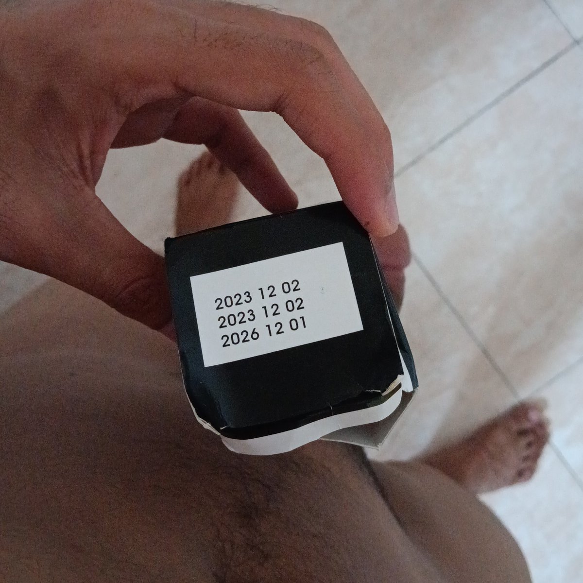 wildthign's tweet photo. ini expired januari apa desember?😭 https://t.co/SLBFBeCERo