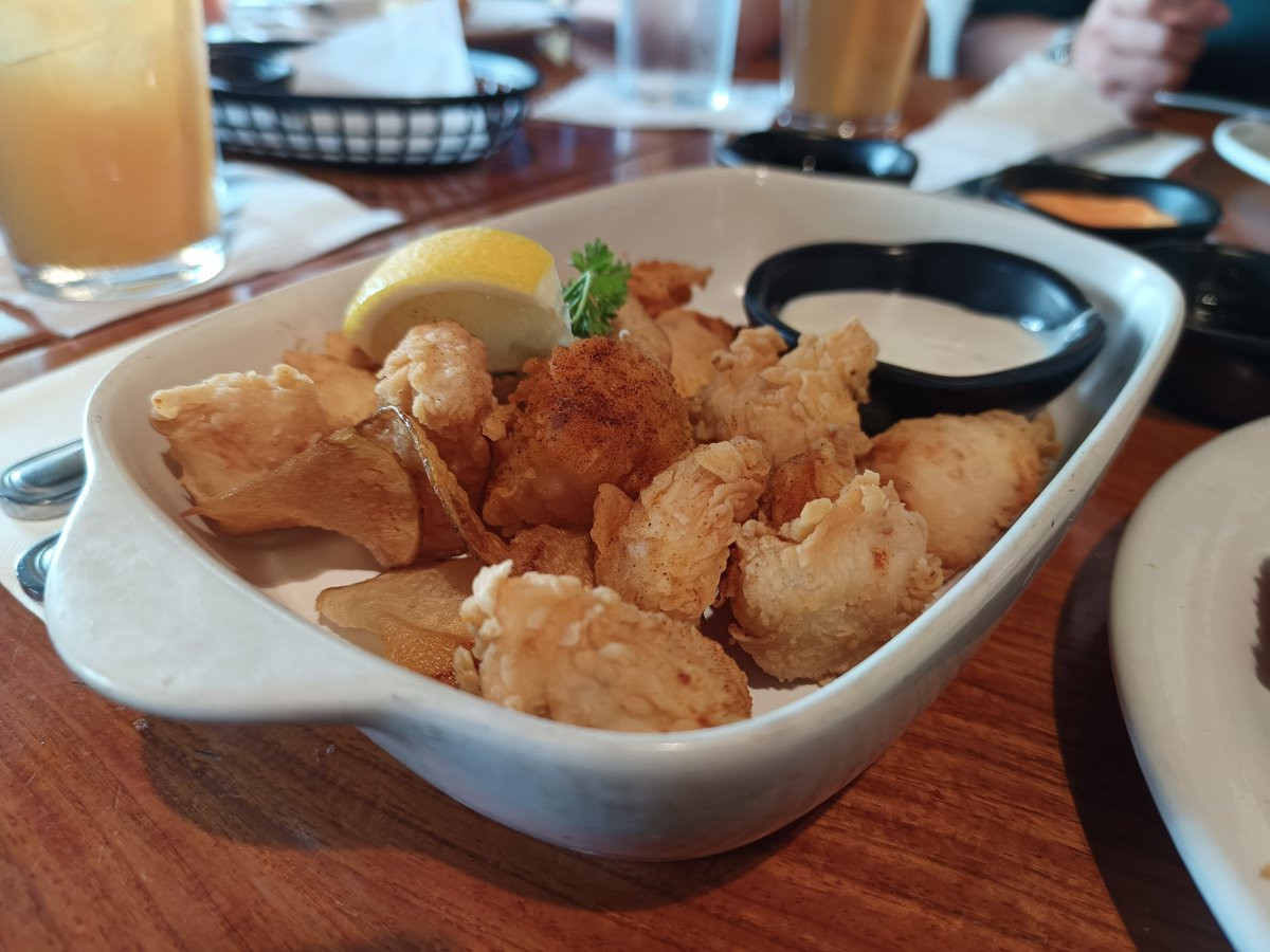 jaexqrs's tweet photo. 📍TGI FRIDAY - SM MOA https://t.co/gi7vuhW0e2