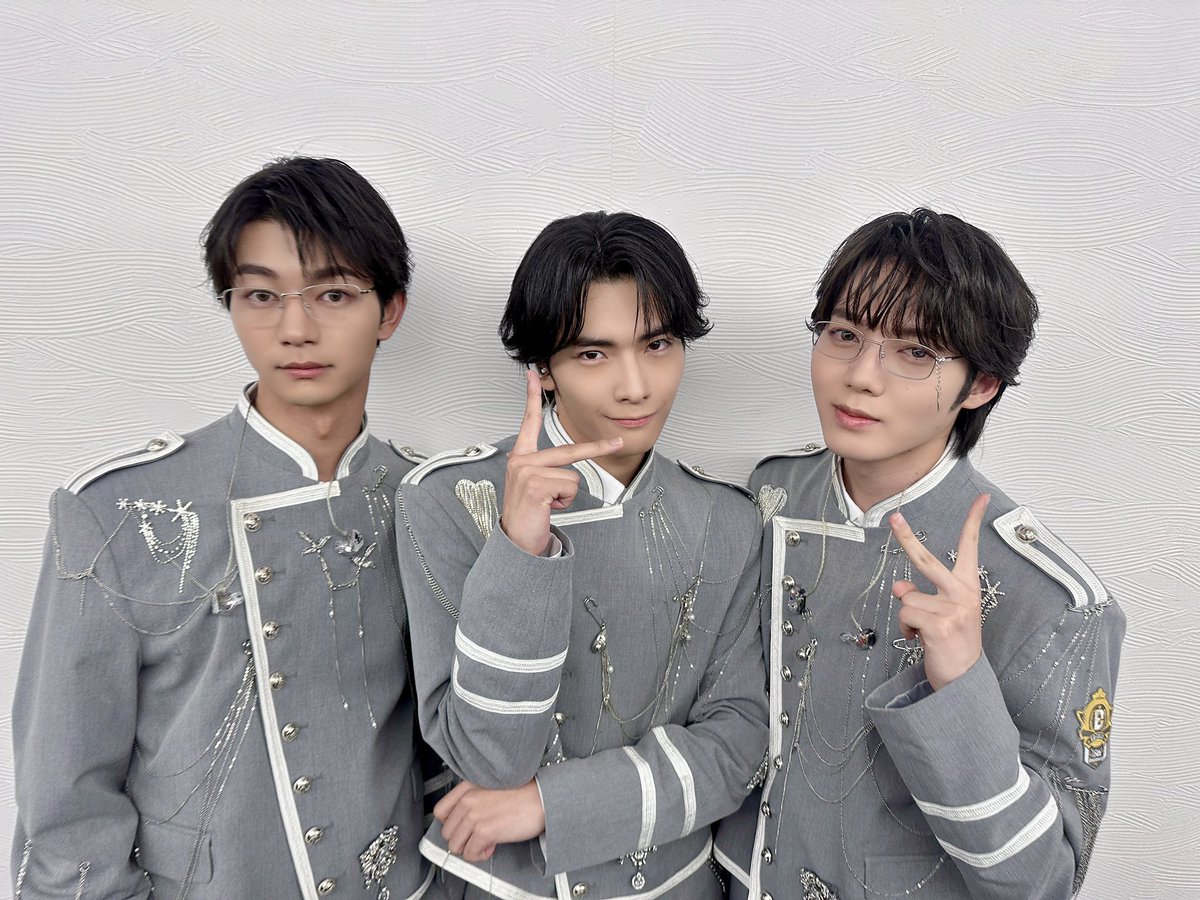 Um1116AC7's tweet photo. #YesEBiDAN 
Mステお疲れ様エビダンめちゃくちゃかっこよかったし、ほかのグループも最高でした。✨🥲
ゲンジブ真面目なイケメンでめちゃくちゃ最高です✨
要人くんメガネ姿イケメン❤︎✨❤︎
今年はメガネ姿をずっと見れて最高に幸せです
( *´꒳`*)😌·͜· ꕤ︎︎
お疲れ様ゆっくり休んでね💦 https://t.co/NcBEMvmiZ9