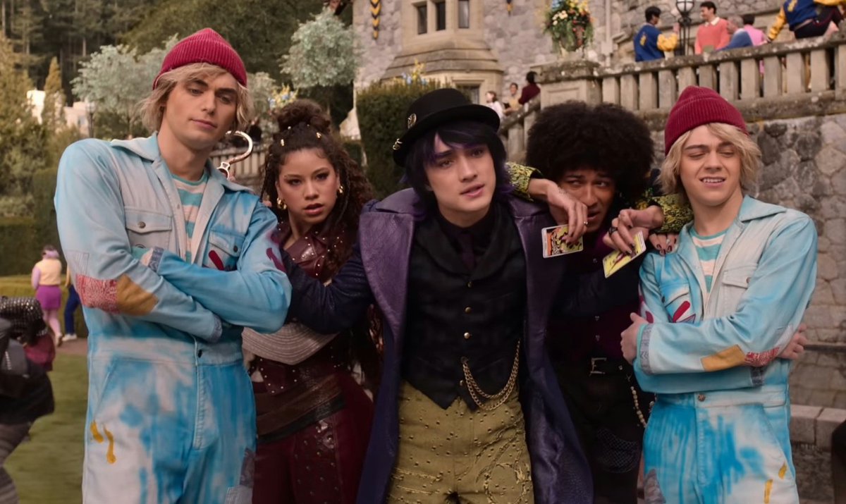 aparanoidclownn's tweet photo. manners, hatter☝️🤓 (finally finished this gahlee) || #descendants #descendants5 #descendantsfanart #descendantswickedwonderland #d5fanart https://t.co/BaiTtV9iAD