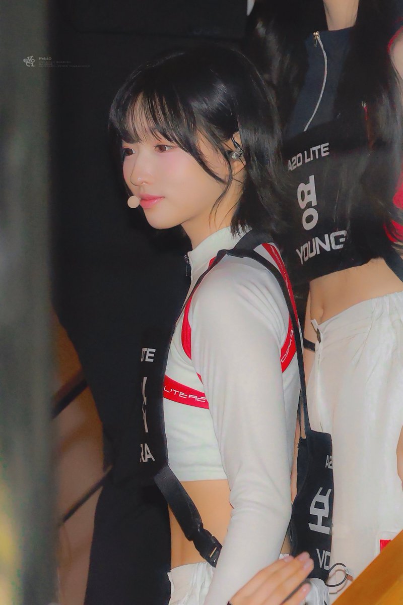 voice_0210's tweet photo. 261015
#vora #보라 #A2O #A2OLITE https://t.co/u1ncykWiXm
