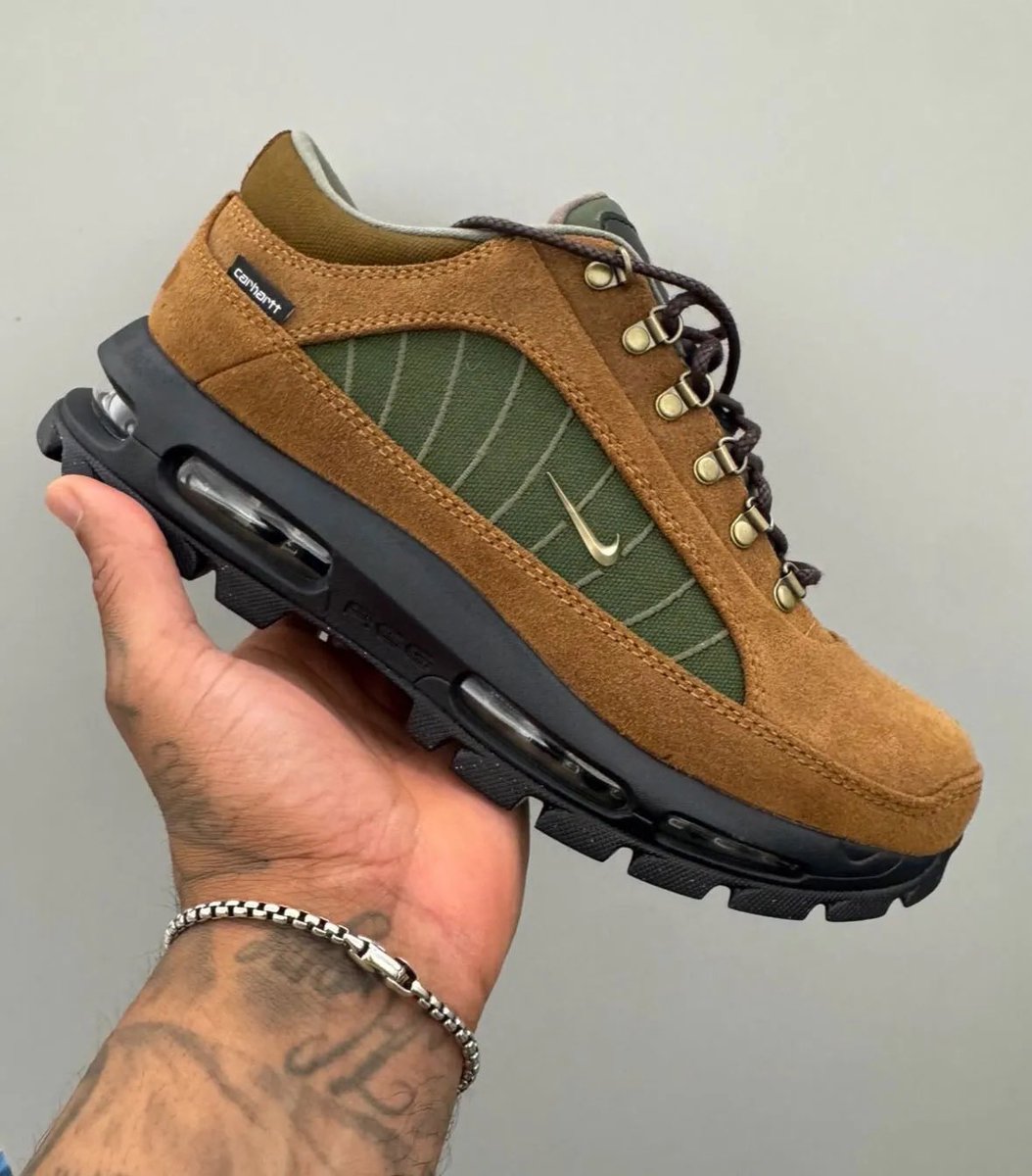 JustFreshKicks's tweet photo. Carhartt x Nike Air Max Goadome Low Pack Drops Holiday 2026 👀

Details: https://t.co/v176trNaUO https://t.co/zGxb9vF6Ib