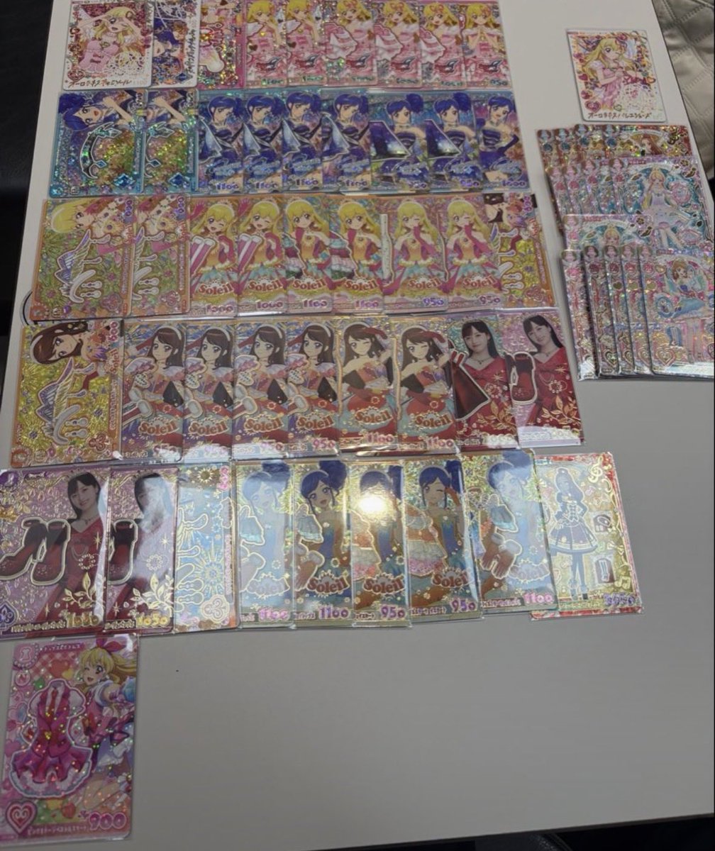 ketuketu2dk's tweet photo. アイカツアンコール カード 譲渡 N R PR ER パラレル 買取 交換　無限回収

譲）画像の物、画面外に全種類各種5枚以上N.R有り

求）N30〜、R50〜150
PR/ER/パラレル 相場で買取ご提示ください

郵送のみでお願いいたします

 #アイカツ  #アイカツアンコール https://t.co/cStmUkzYte