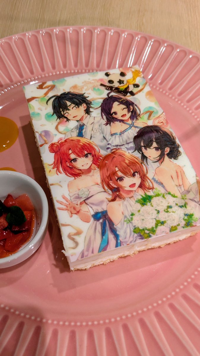sorayoshi_'s tweet photo. 俺ガイルカフェきたぜええ。
ケーキが想像の5倍くらいでかくて一人食うにはきつい量や。
ゆっくりしろということか...。 https://t.co/DudplTfWFV