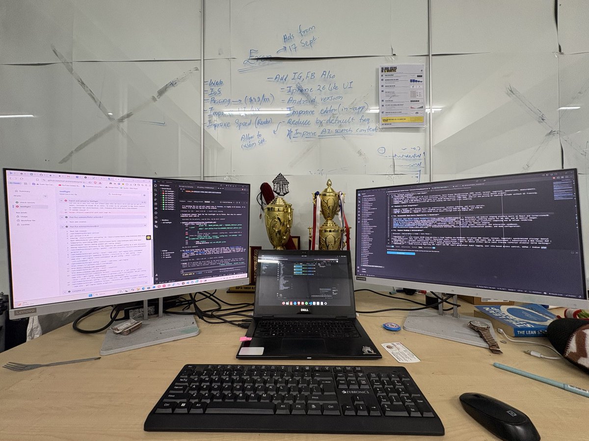 everydaypranav's tweet photo. My small setup! https://t.co/HxBwObzjGX