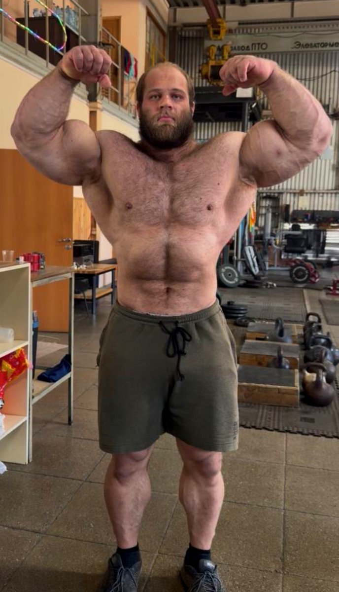 AndSmaevEnglish's tweet photo. #powerbelly #musclebear #gaybear #musclegainer #fatgainer https://t.co/bkApHKjLHA