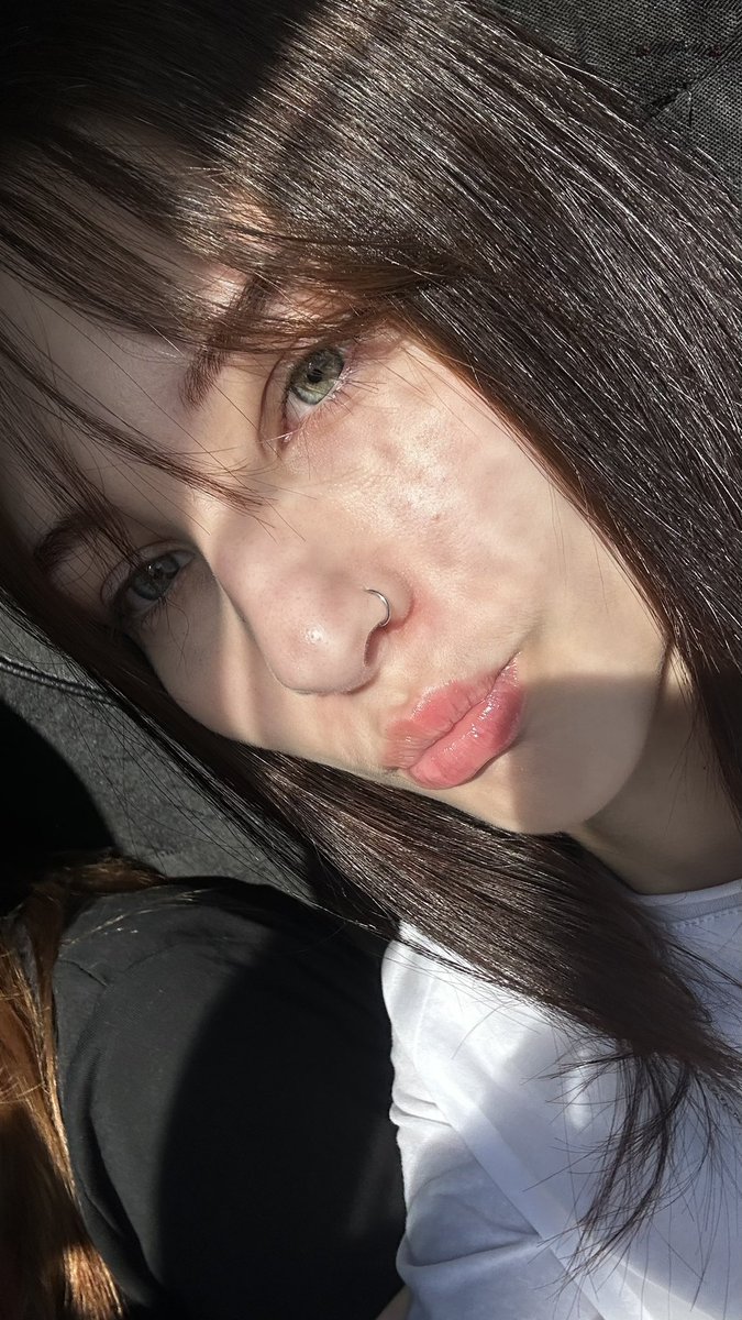Nastkmn's tweet photo. Я Аниме кавайная https://t.co/heoDmStYwE