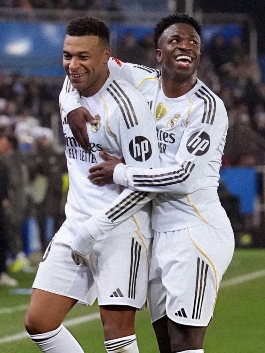 Kyliae10's tweet photo. If your team suffers from a weakness in the attacking line, which duo would 

you choose: Kylian Mbappe and Dio Mandi, or Kylian Mbappe and Vinicius Junior?) https://t.co/bgg4kKiUmg