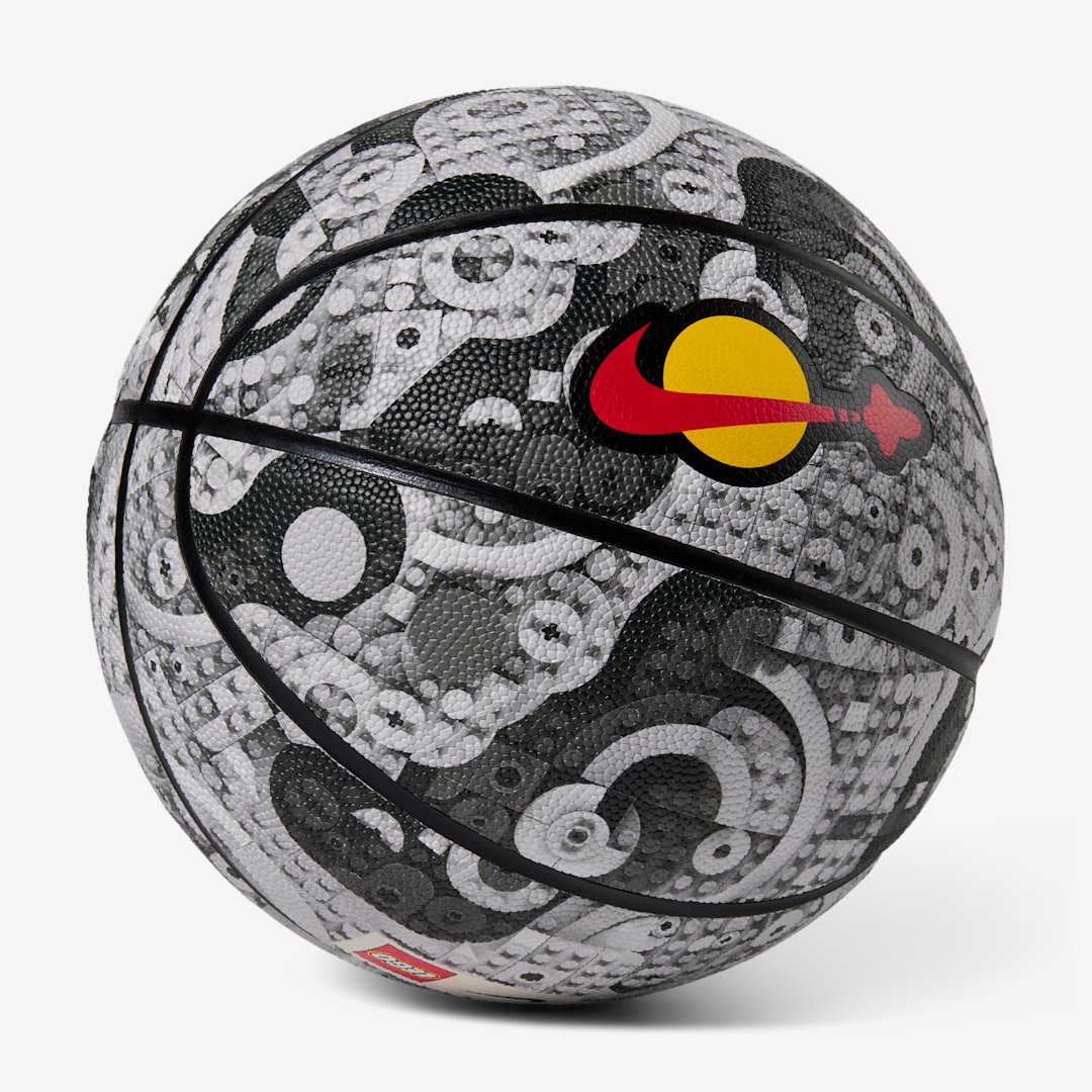 J23app's tweet photo. RESTOCK: Nike x LEGO Basketball on Nike // Ad

Link -> https://t.co/B30VBnXs7r https://t.co/Og7uPL3CFN