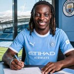 Photo by Total Premier League (@LeagueTotal)
