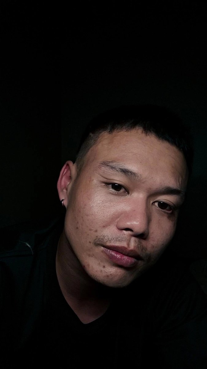 OnemanChanri's tweet photo. รูปไม่หล่อ แต่ขอตอกได้ป่าว😜 #จันทบุรี https://t.co/lpu6JpM8E2