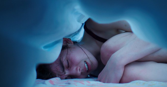 Gibboanxious's tweet photo. Raw (2017) 

dir. Julia Ducournau https://t.co/efbHAH9xLT