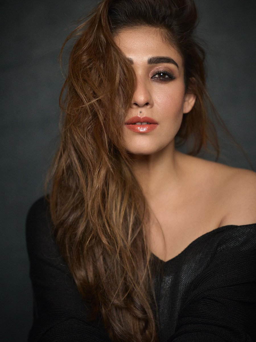 NayantharaU's tweet photo. 🖤🤍 https://t.co/Oxy8lqvcKa