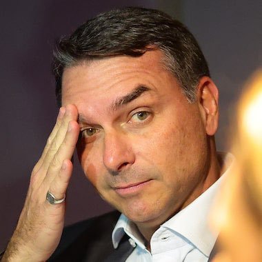 DonaldTrumpGCR's tweet photo. The national president of the Liberal Party (PL) states that Jair Bolsonaro DISAPPROVED of Flávio Bolsonaro's escape and letter. https://t.co/gVEGTKvalH