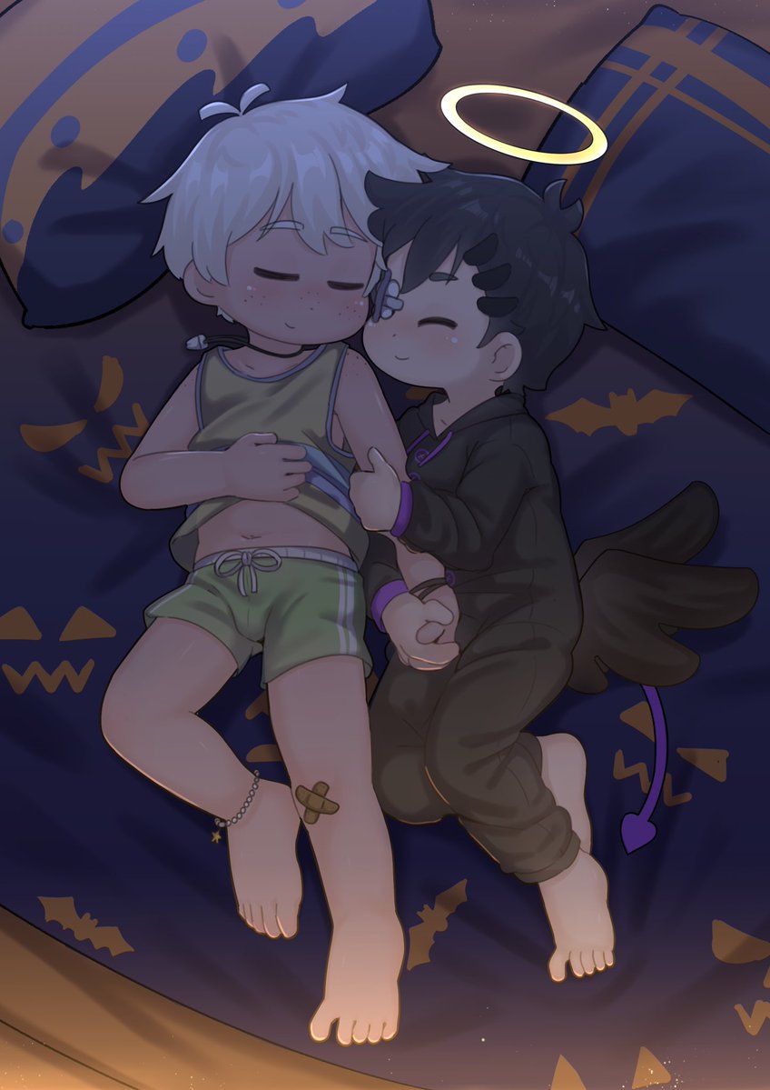 Small_walkway's tweet photo. Comfy cuddles with the cutie @yuumadakuga 

Art by @noahBarujima https://t.co/zcsymYH3at