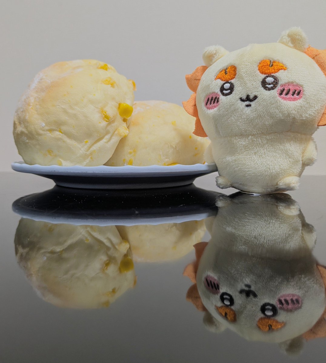 shisa_suisui's tweet photo. 深夜のパン作り https://t.co/xqerz54SMq
