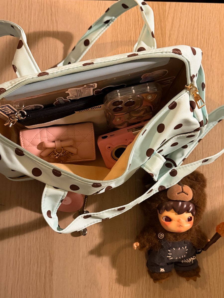_bolayll's tweet photo. my new bag 🪄🌀 https://t.co/yr5LBLkXLI