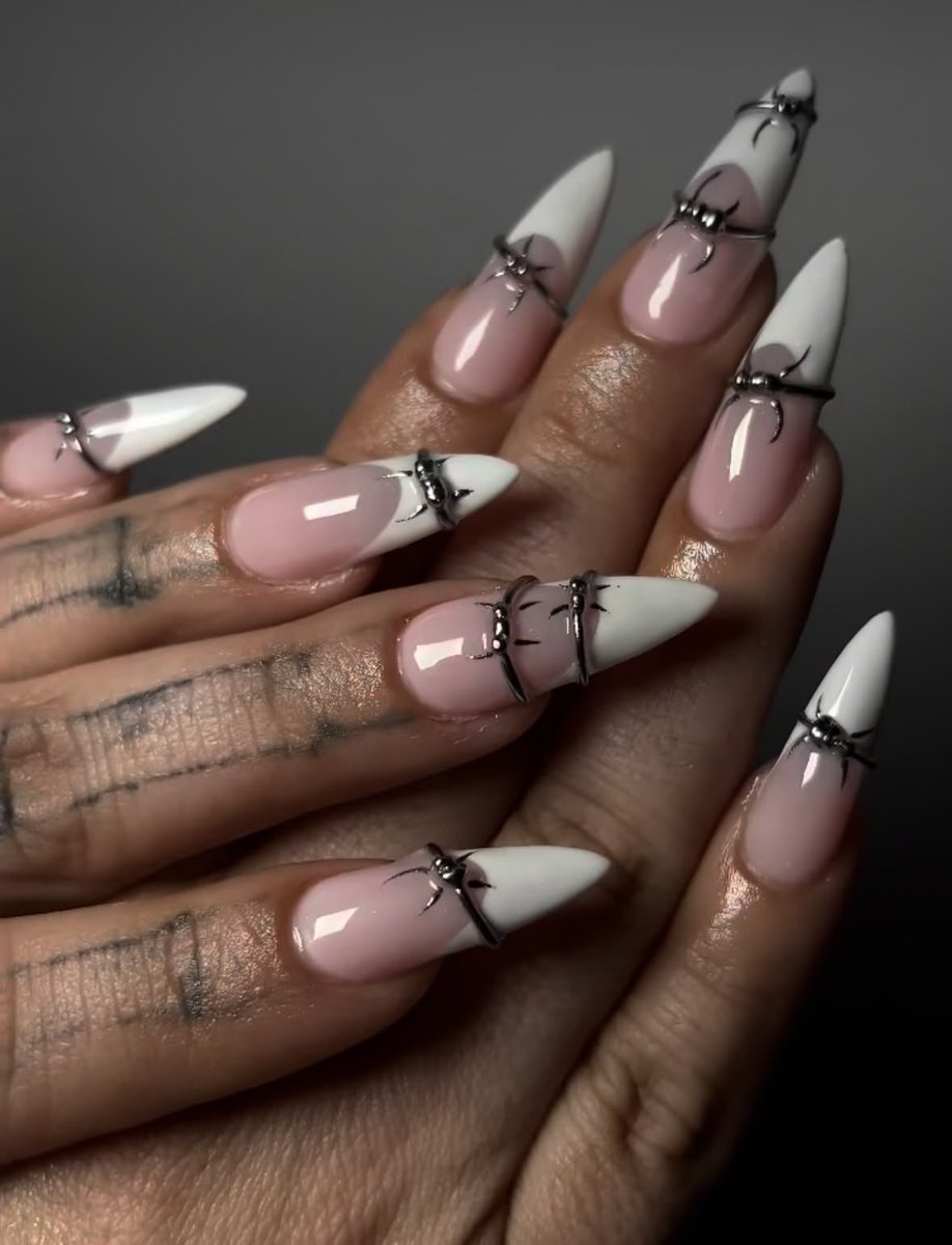 puppyqued's tweet photo. CUZ i want something like this but idk idkidk helpp https://t.co/k1fhVsyCY5