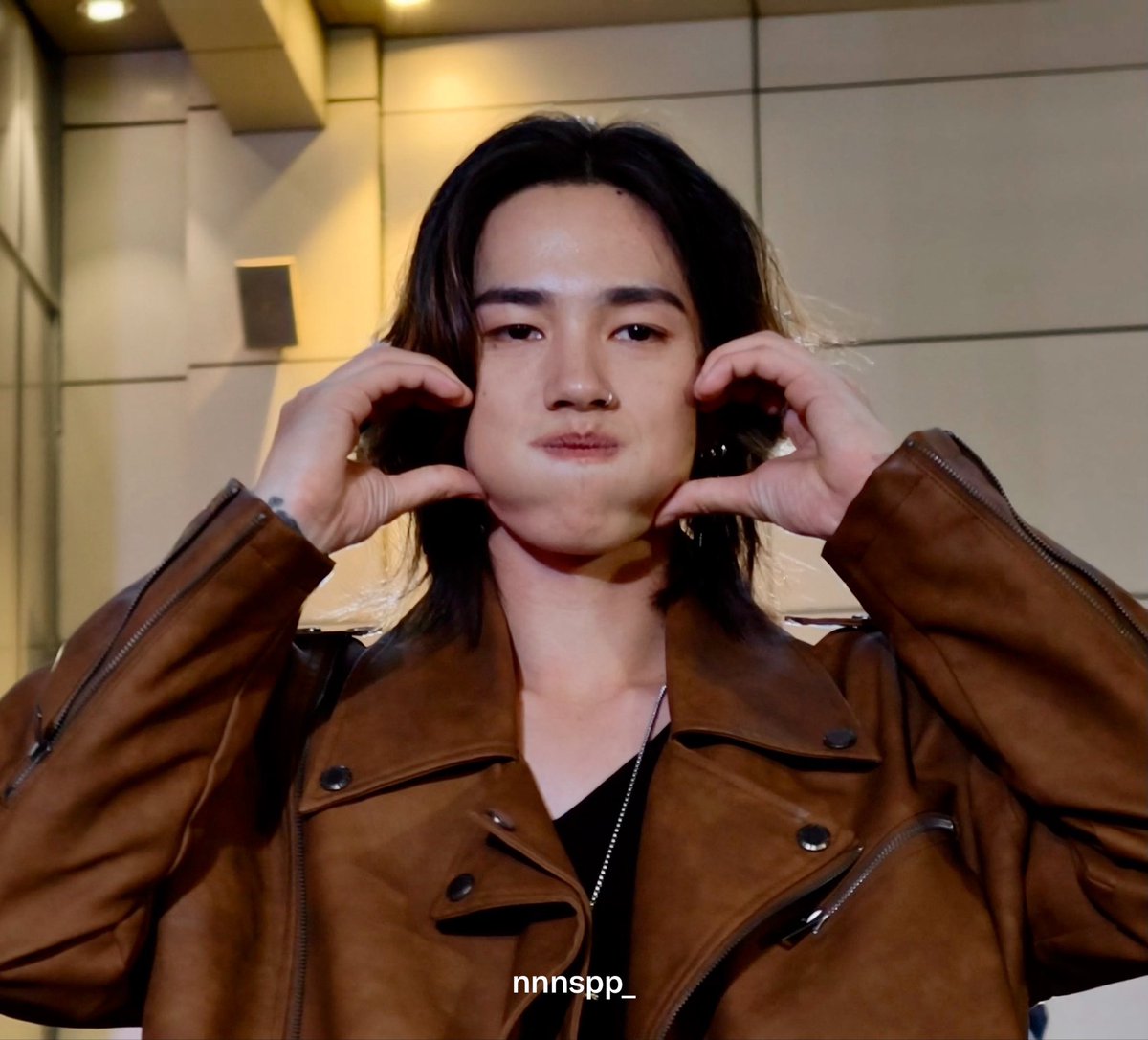 nnnspp_'s tweet photo. เจ้าสัวค้าบลู้กกกกกกกกกกก🥹🥹🥹🫳🏻🫳🏻🫳🏻🐶🐶🐶

ARE YOU JEALOUS

#FoolInLoveEP7
#suasarin 
@suasarin_ https://t.co/sc0ircl4py