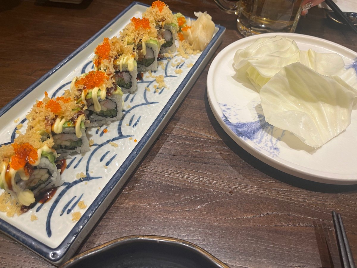 Lotusrheho's tweet photo. 最近、诹访で美味しいランチを探していたら、偶然「阉しい雰囲気の居酒屋」を見つけた。店主のおすすめは本当に美味しくて、いつもと違う気分転換になった。これからもちょくちょく通ってしまいそうだ。 https://t.co/WfOitXp1SX