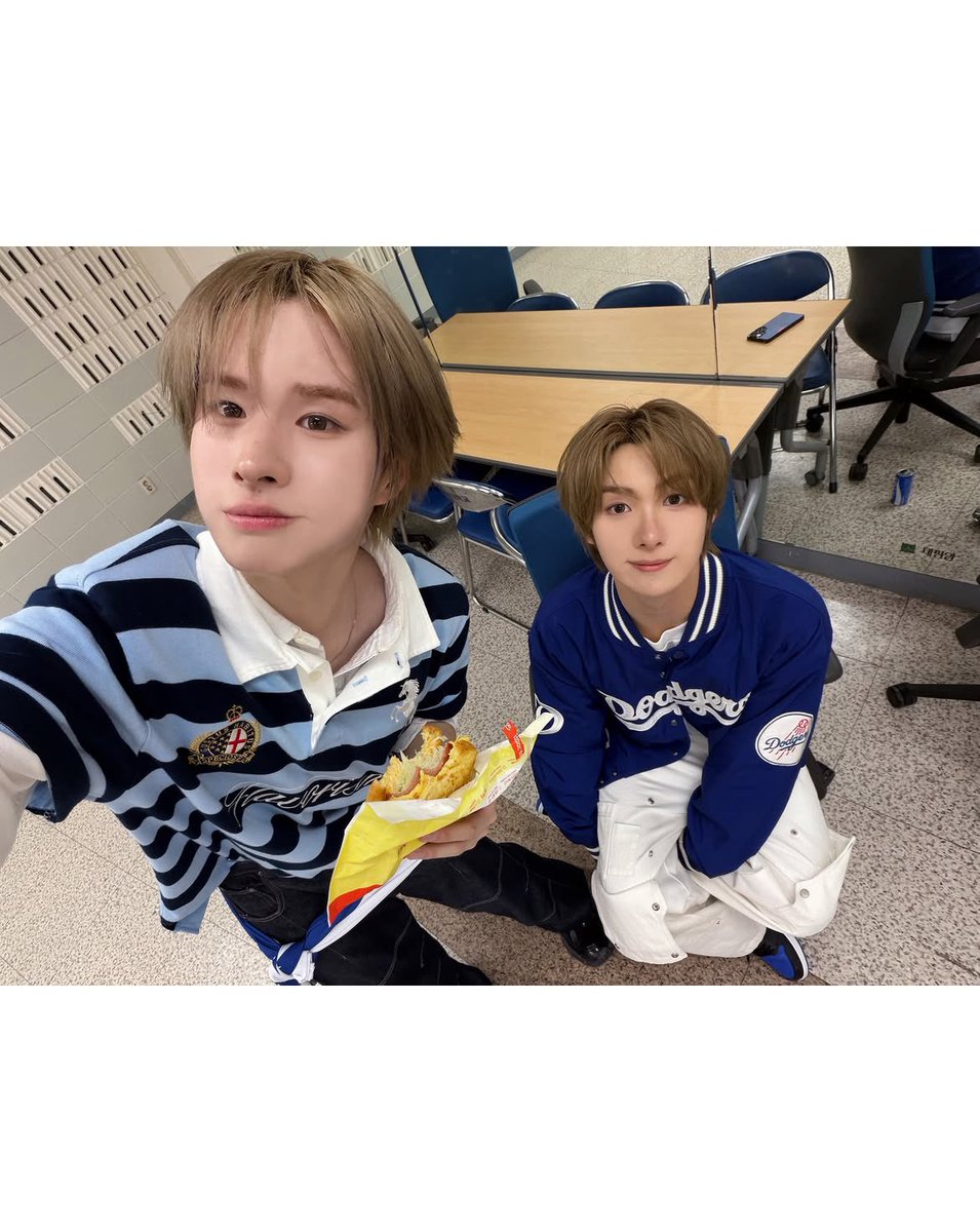 hambb0mi's tweet photo. https://t.co/VOZKt4tukn