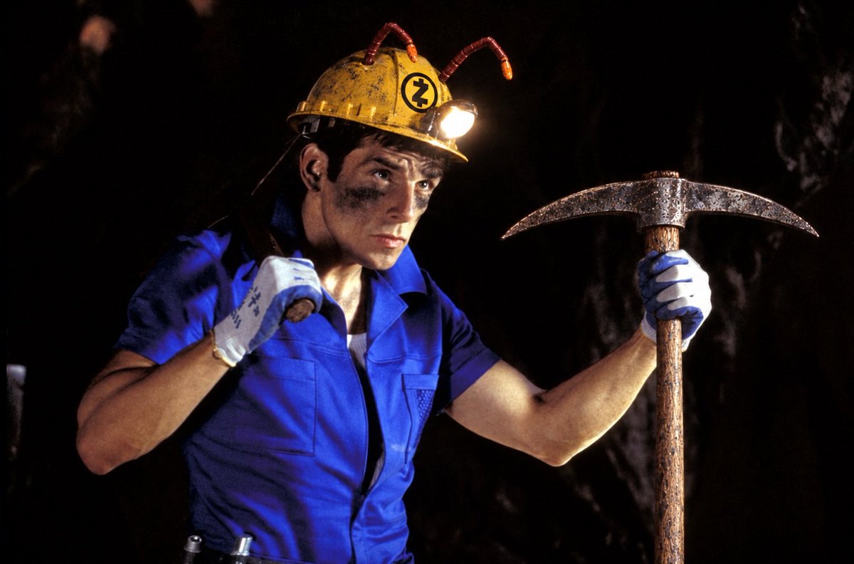 The_ant_miner's tweet photo. @lazulcapital Ridiculously good looking though https://t.co/g2TaLj14js