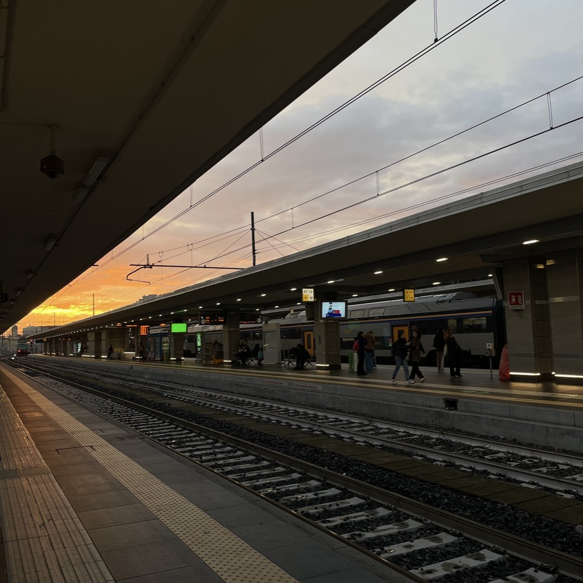 suki4sho's tweet photo. sunsets ^ ^ https://t.co/6uocszyUzv