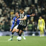 Photo by Central do Galo (@CentralDoCAM)