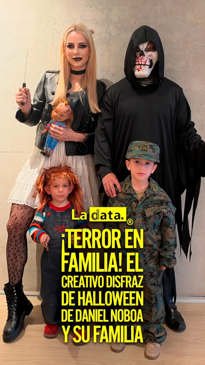 ladataec's tweet photo. #Tendencia ¡Terror en familia! El creativo disfraz de Halloween de Daniel Noboa y su familia 

El influencer Daniel Noboa y su familia se robaron las miradas en redes sociales con su ingenioso disfraz grupal de Halloween. En la imagen, la pareja posa caracterizada como la novia de Chucky y la Parca. A su lado, sus dos pequeños completan la escena: uno ataviado como el mismísimo muñeco diabólico y el otro como un intrépido soldado.

La publicación, viene acompañada de un humorístico mensaje: "A veces así se ve ser papá de dos niños ". La creatividad y complicidad de la familia han desatado una ola de reacciones positivas entre sus seguidores, demostrando que el espíritu de Halloween puede ser también un divertido asunto familiar.
@ladataec👈

#LaData #TendenciaPolitica #Halloween #Familia