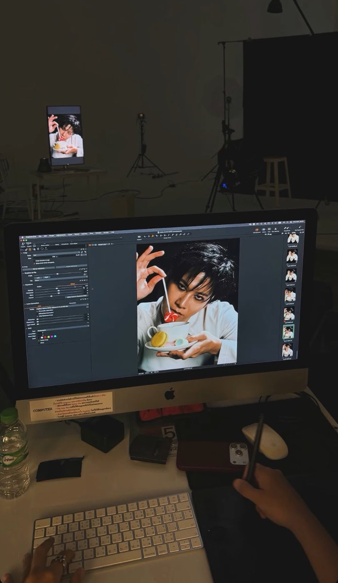 Pikkykiki's tweet photo. ของโปรดแอล ❎
ของโปรดสิงโต ✅
#SingtoPrachaya
#คริสสิงโต
#โครงการถ่ายรูปเล่นของคริสพี 
#halloween2026
Igs. Ampmean https://t.co/Rt0ASpT7Vj