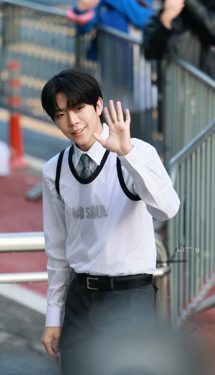 KA77_9's tweet photo. 1030 Seoha
#SEOHA 
#A2OSOUL 
#서하 https://t.co/eK4rW8fy2h