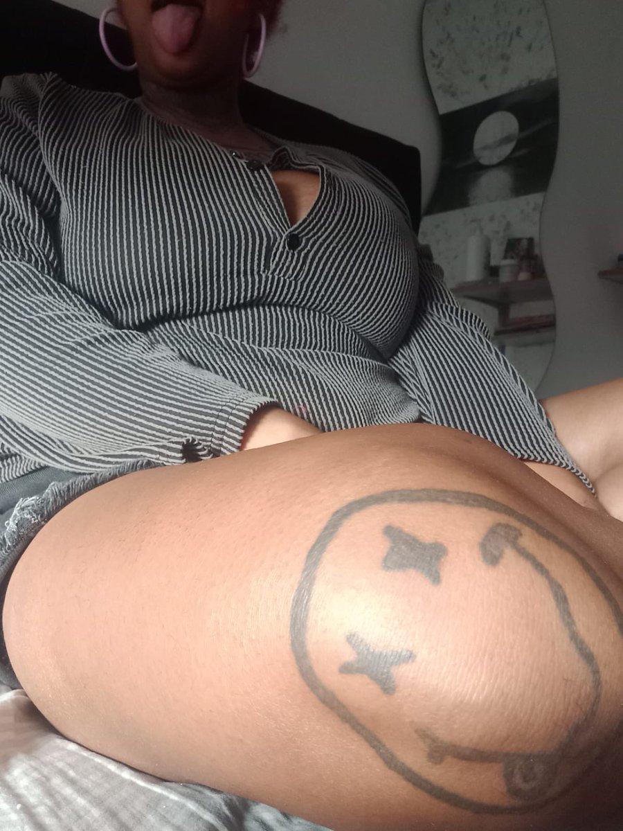 ChanelPunk13's tweet photo. The moments leading up https://t.co/475M8lzzkx