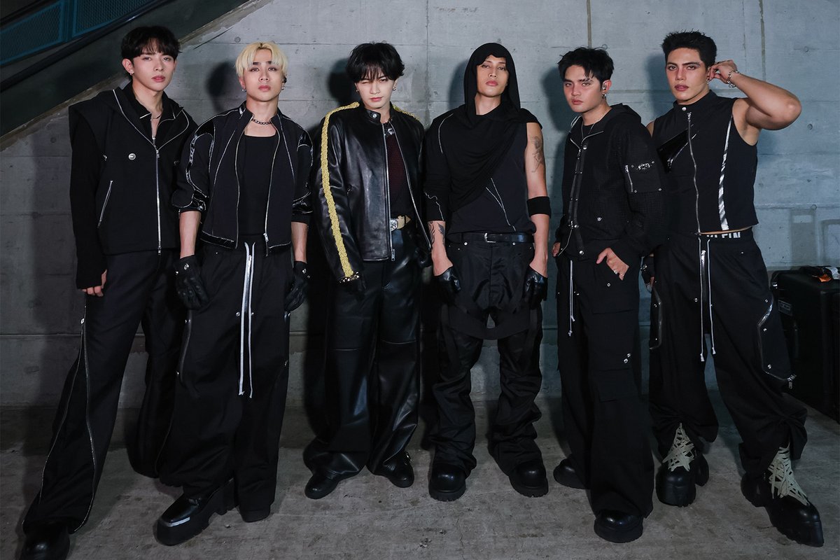 oricon's tweet photo. 中島健人、SB19とのコラボ曲
「GENTO with Kento Nakajima」配信❗️
 “運命的な出会い”に「キュンとしてください」
⠀
📽️2組のコメント全文＆ライブ映像
https://t.co/4xvicXR1nc
⠀
サマソニのパフォーマンス映像も解禁 https://t.co/OHhLVleBn9
