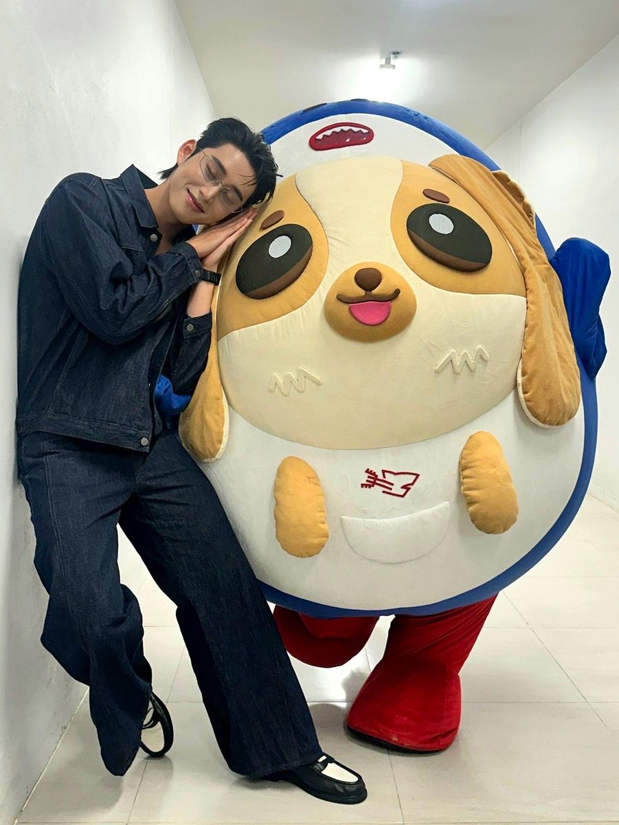 cutiegirlfon_'s tweet photo. อยู่กับปะป๋าเป็นเฮียเวส          อยู่กับปะป๊าเป็นยัยลี่ https://t.co/OLpbOUdBvJ