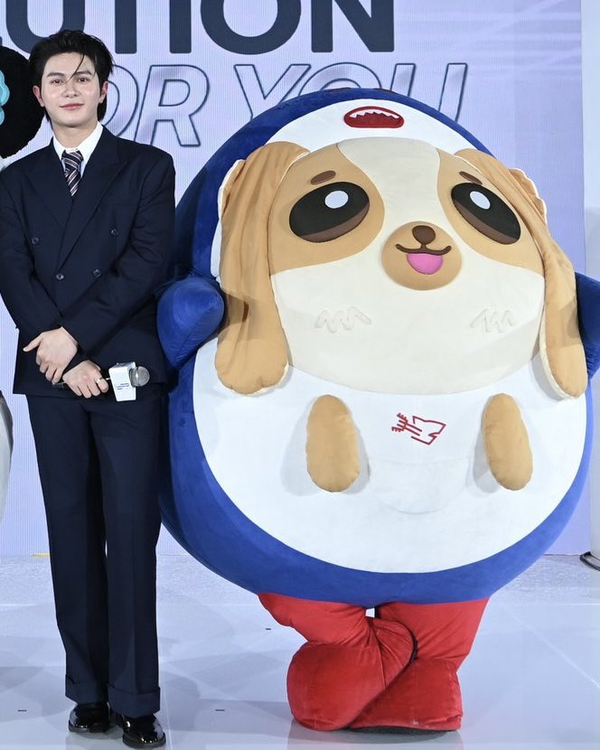 cutiegirlfon_'s tweet photo. อยู่กับปะป๋าเป็นเฮียเวส          อยู่กับปะป๊าเป็นยัยลี่ https://t.co/OLpbOUdBvJ