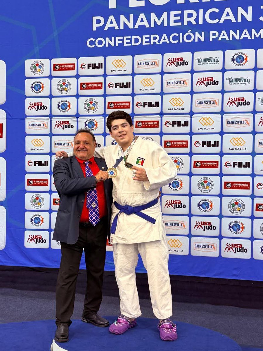TVTenlinea's tweet photo. #Entérate 🔴 Judoka tabasqueño conquista dos medallas de oro en la Copa Panamericana 2026

El judoka tabasqueño Maddox Argüelles logró dos medallas de oro durante su participación en la Copa Panamericana 2026, realizada en Gainesville, Florida. https://t.co/HKlUG1ck8B