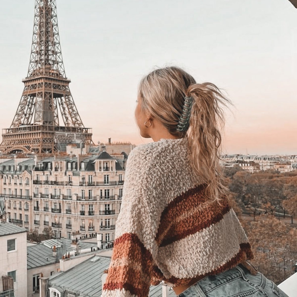 SOLEILMELXDY's tweet photo. ㅤㅤㅤ𝐏𝐀𝐑𝐓 𝐎𝐍𝐄: 𝐏𝐀𝐑𝐈𝐒, 𝐅𝐑𝐀𝐍𝐂𝐄. https://t.co/ce6TW1qrrs