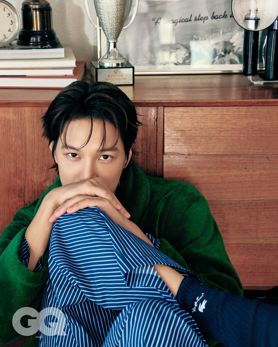 knockknock0408's tweet photo. KAI https://t.co/MvWFBR6WBo