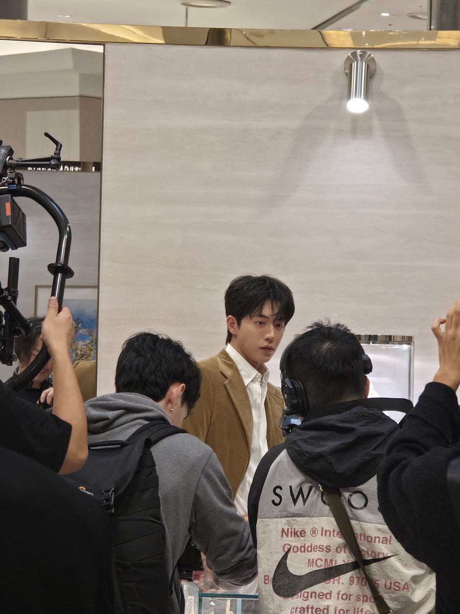 zoeuni1t's tweet photo. 나도 남주혁보고시프네요 ^.,,,,,,^ https://t.co/T6XxNYwek5