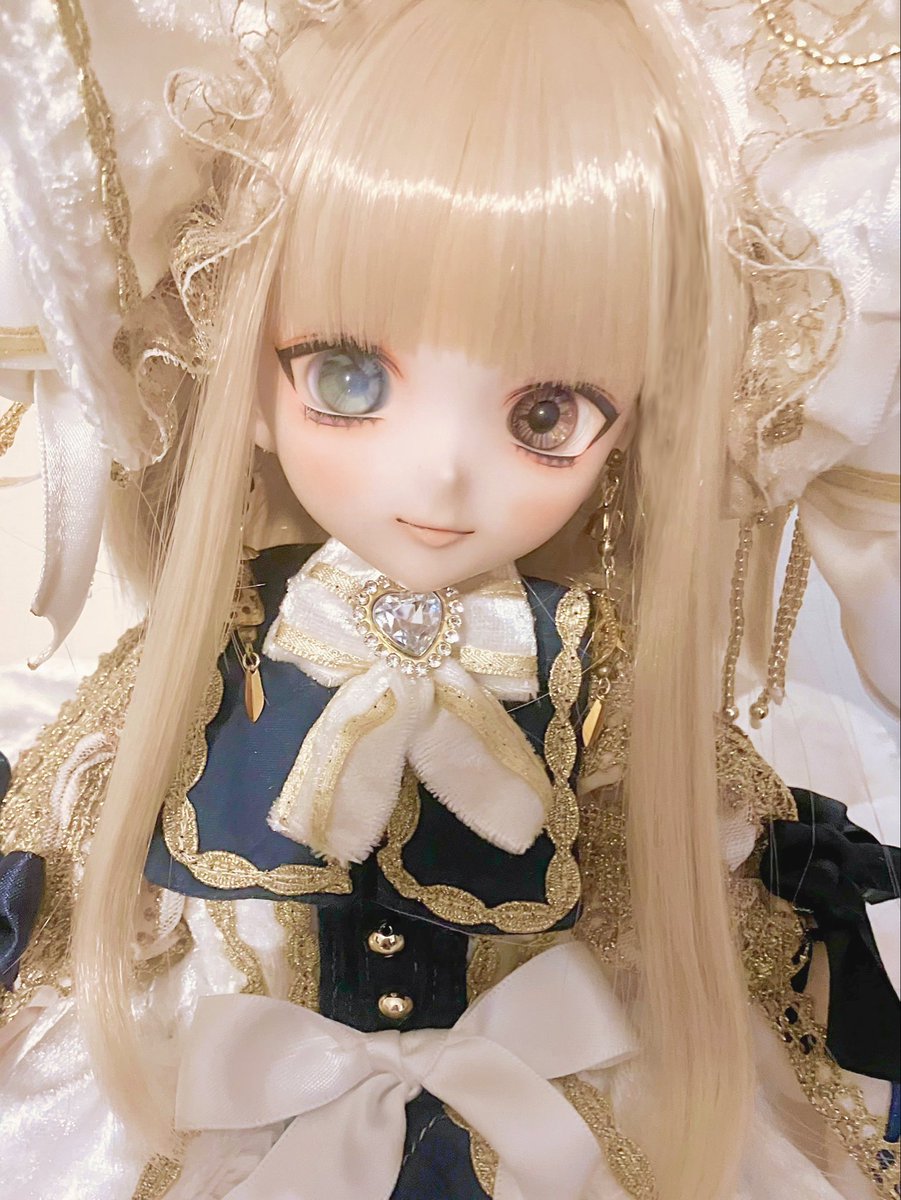 roloi_kawaii's tweet photo. 改めて、あのめ洋裁店さんの素敵ドレスをお迎えしました！！可愛すぎる……まさに天使……🪽🎶
最近リアル多忙につき全然ドル活出来てなかったんですが、おかげさまでQOLが爆上がりしました✨✨✨
#tenshixxx #mimiel_doll
#あのめ童話劇場 #とわのグラスアイ https://t.co/At47VdEkVN