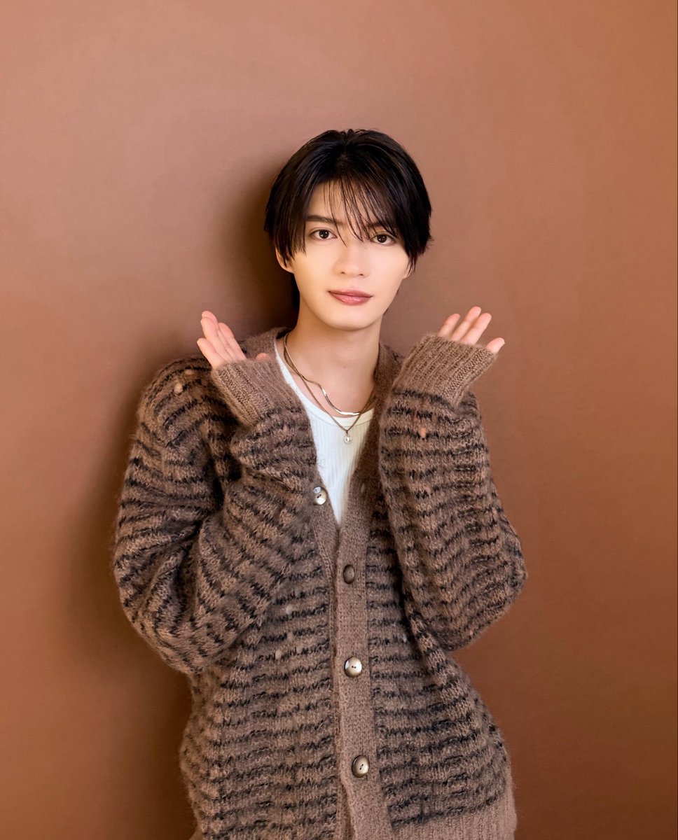 mokudai_kazuto's tweet photo. 📚掲載情報

10/30発売 awesome!  Plus Vol.51
11/2発売 J Movie Magazine Vol.136
11/4発売 TV LIFE 最新号
11/9発売 MEN’S NON-NO 12月号
11/19発売Cut 12月号

お手に取ってご覧ください🍁

#PR #俺たちの箱根駅伝 #仮面教師 
#杢代和人 
(mg) https://t.co/BkaUJ9ALeh