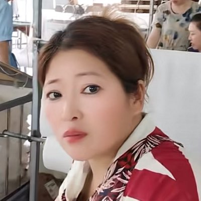 cnm1293's tweet photo. #新头像 https://t.co/WapqfL3zYa