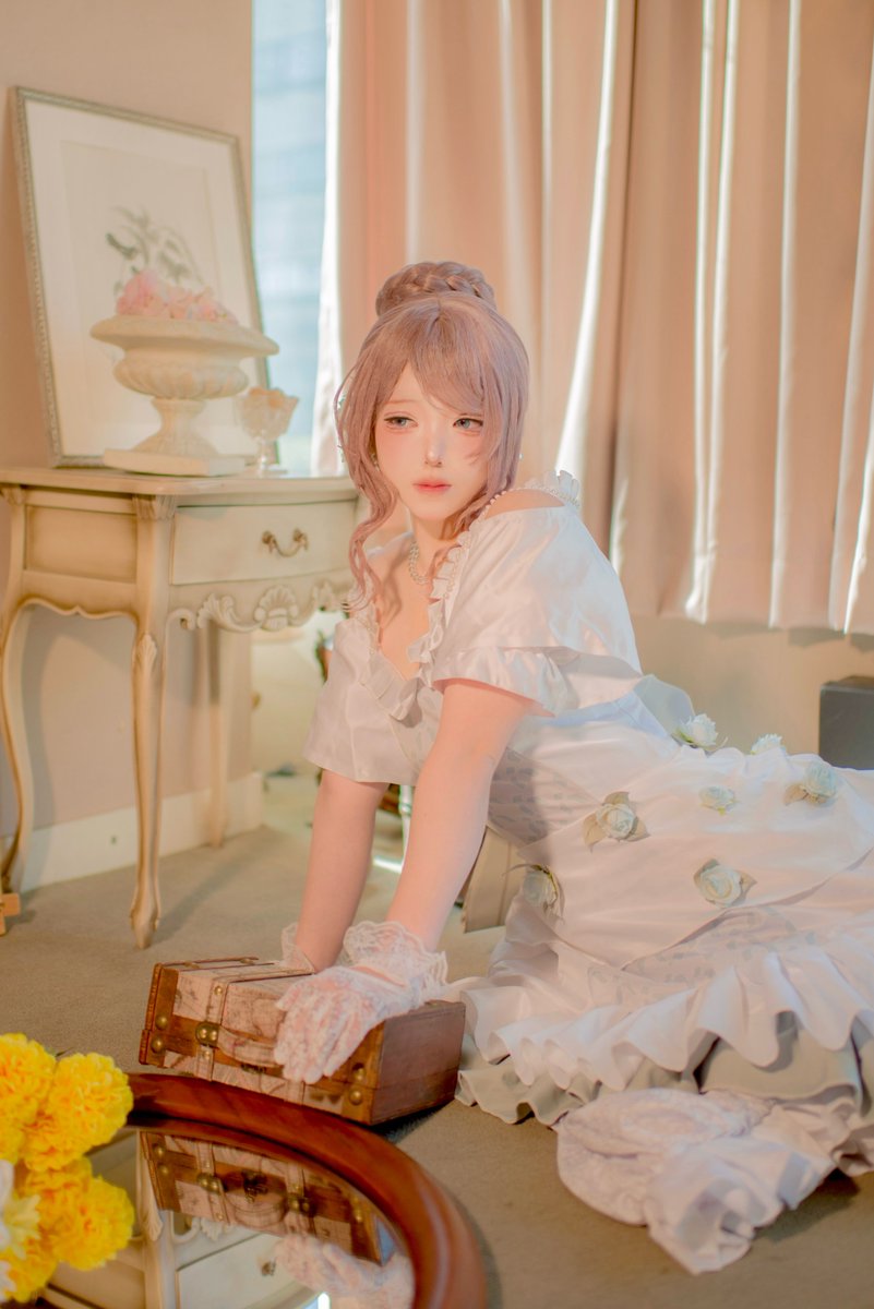 hamhiya's tweet photo. 隣に立つ、優しいあなたへ 💍

#prsk_cos #プロセカ #望月穂波 https://t.co/Ho51k8mw3P