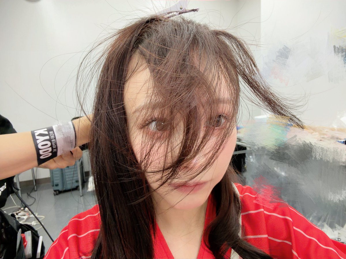 aika_cs1126's tweet photo. どうなってるのか分からない前髪⸝·⸝⋆꙳
⇒after✨💫 https://t.co/voLruBSNJp