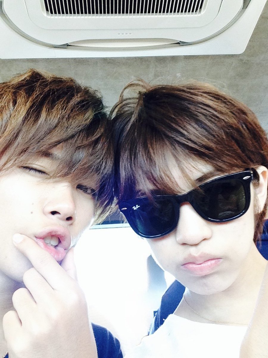 genki17staff's tweet photo. じんぐうじおめ！！
誕プレなに欲しいの？🩵
#岩橋玄樹より https://t.co/eSHjjxaRHR